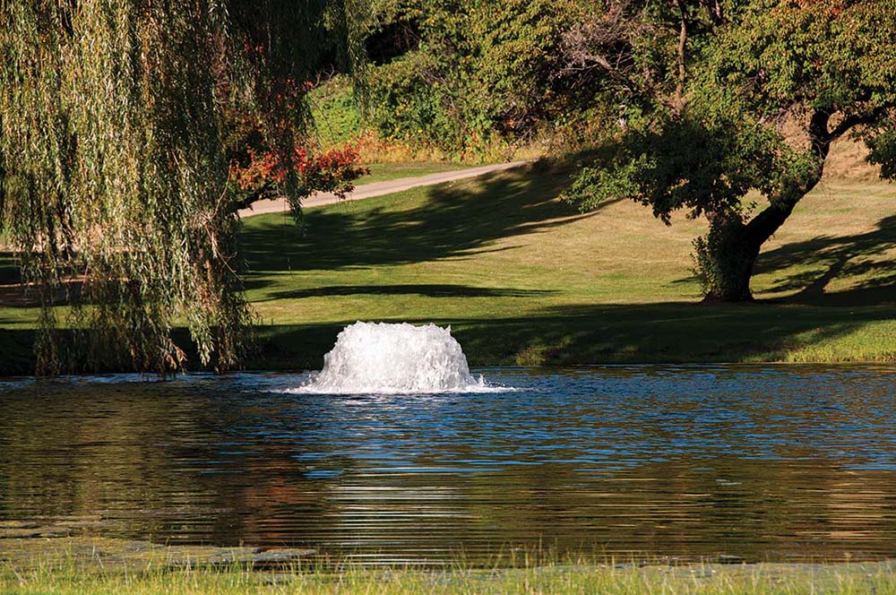 Image of Kasco Aeration Product in a Lake